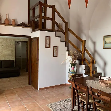 Apartment Vacanze La Corte Racale